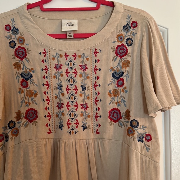 NWOT Knox Rose - Tan Floral Blouse Tee - Picture 2 of 4